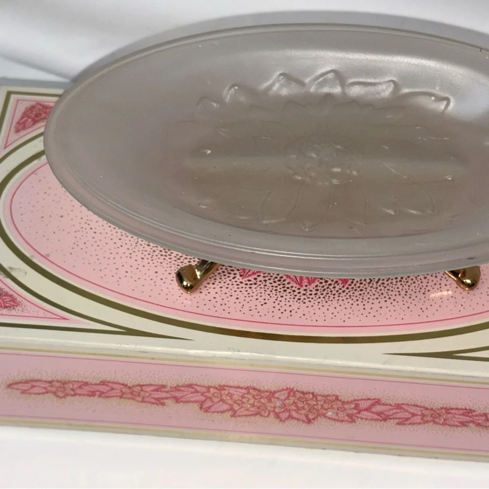 Vintage Avon Sunflower Glass Footed Soap Dish Original Box